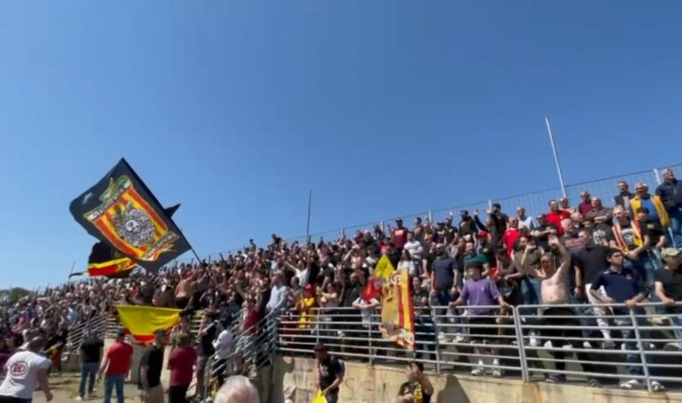 catanzaro playoff tifosi