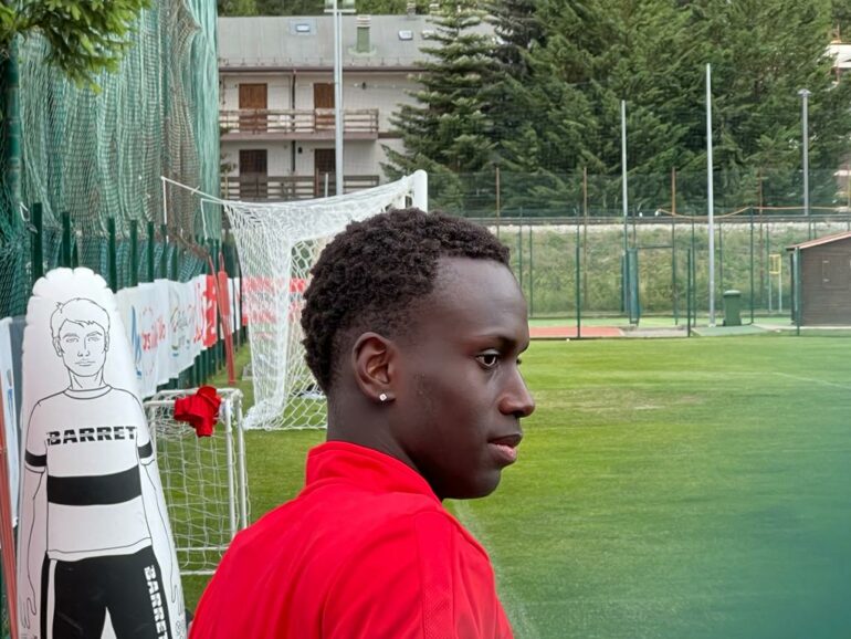 Moussa Mané durante una sessione di allenamento