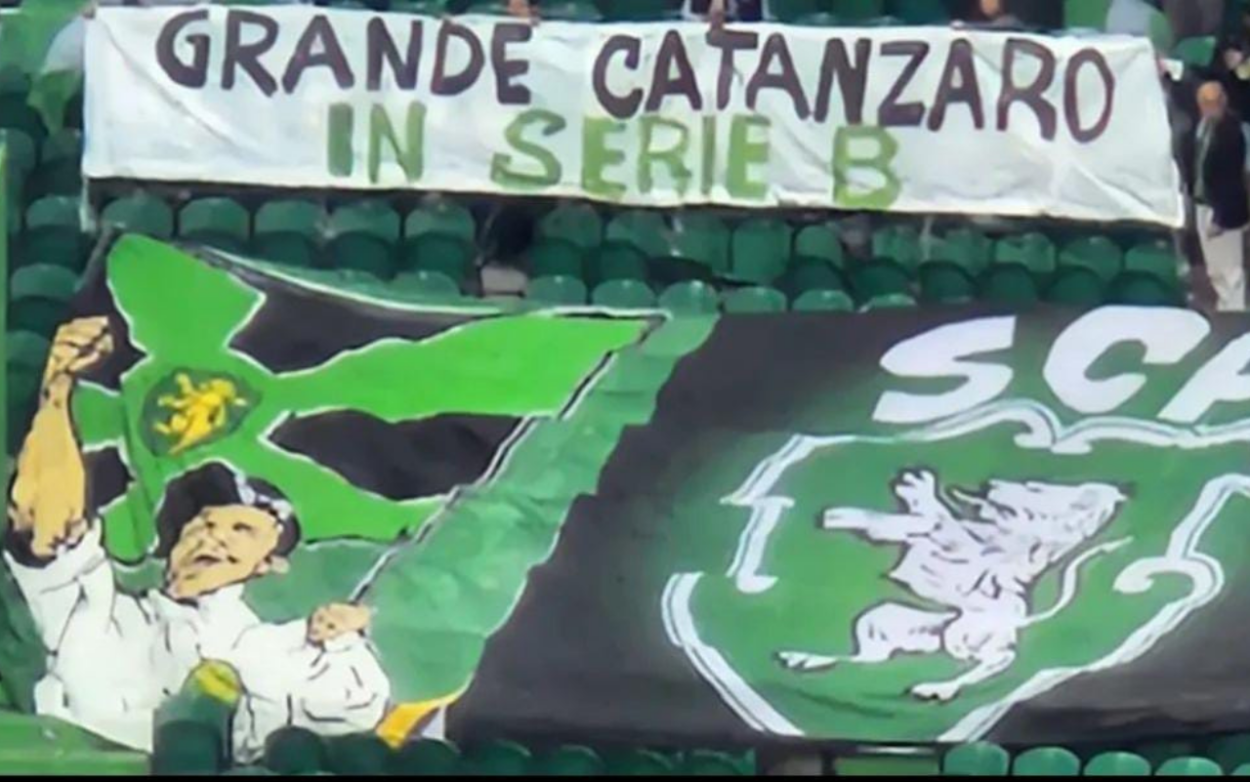 sporting lisbona striscione catanzaro