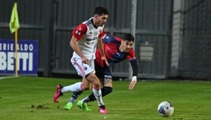 Riccardo Forte Sestri Levante interna