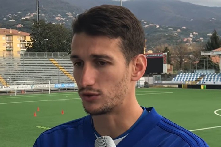 Andrea Paroni, intervistato con la maglia dell'Entella