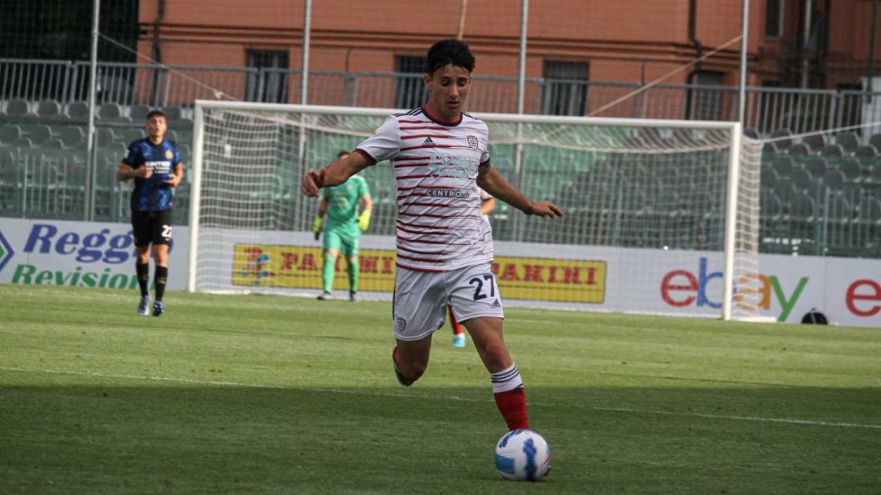 Lisandru Tramoni con la maglia del Cagliari