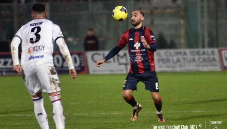 Ladinetti con la maglia del Taranto - Credit: Taranto FC