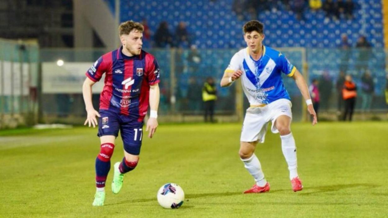 Ciro Panico in azione con la maglia del Taranto / Credit: Cosimo Elmo / www.lacasadic.com