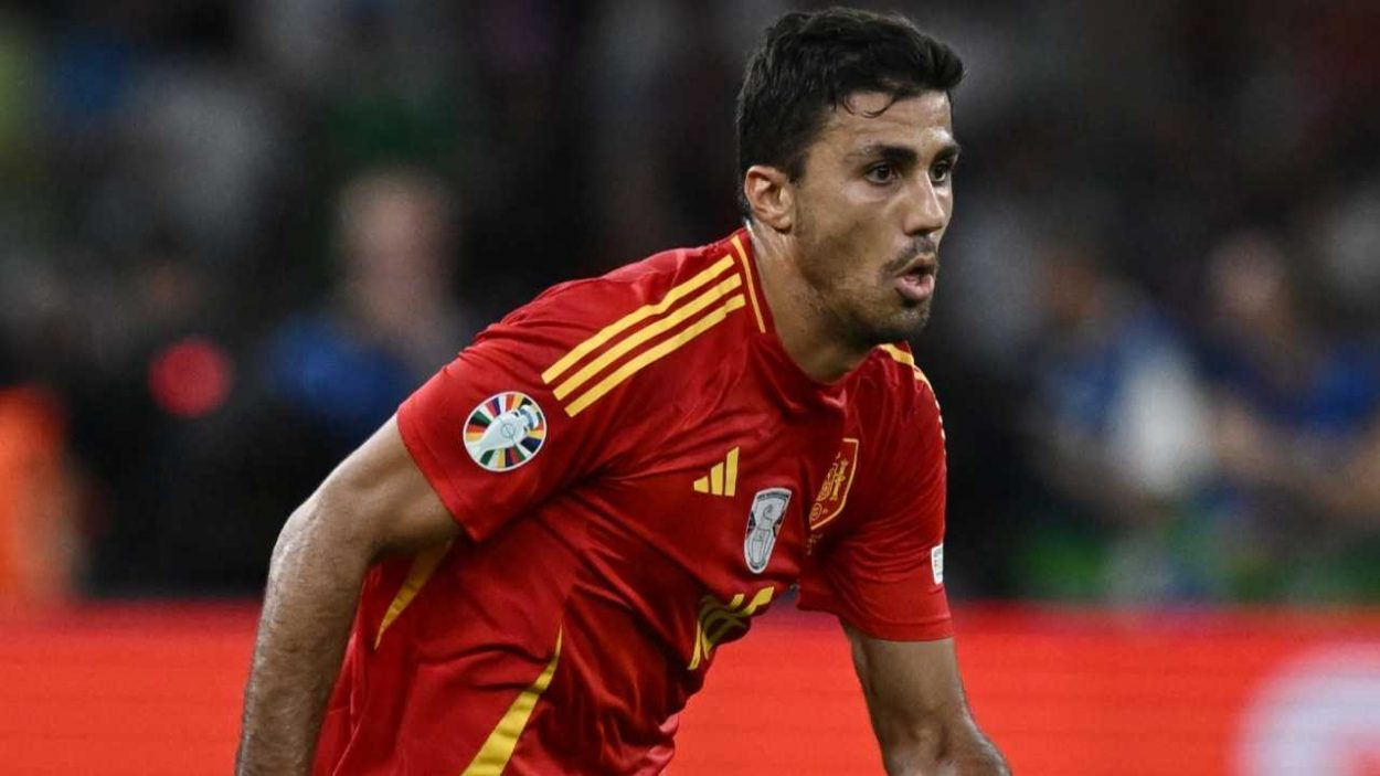 Rodri con la maglia della Spagna