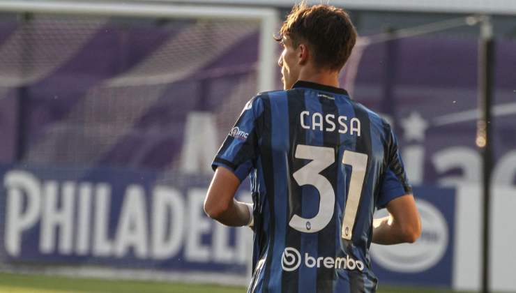 Cassa con la maglia dell'Atalanta