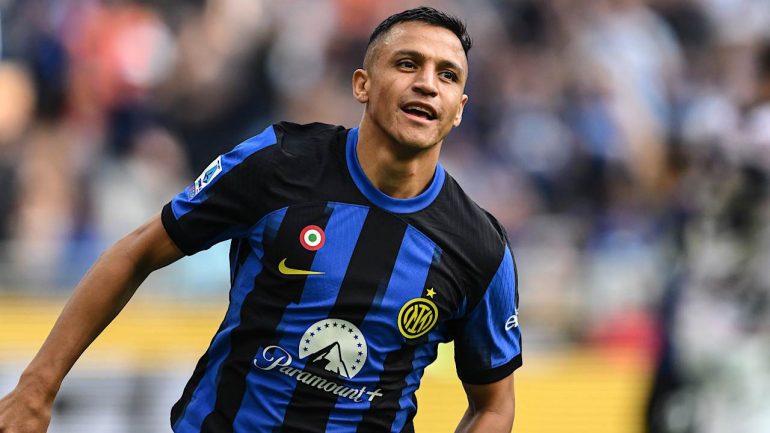 Sanchez con la maglia dell'Inter