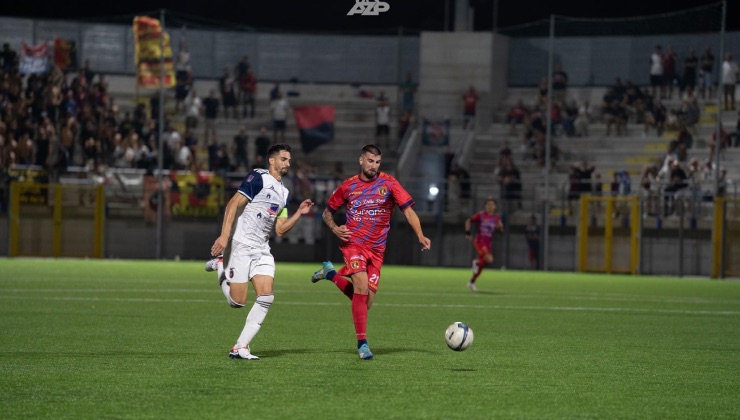 Emilio Volpicelli in azione con la maglia dell'AZ Picerno / Credit: Antonella Pace / www.lacasadic.com