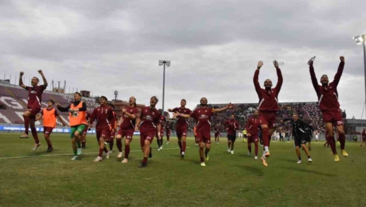 L'esultanza della squadra del Trapani / Credit: Trapani / www.lacasadic.com