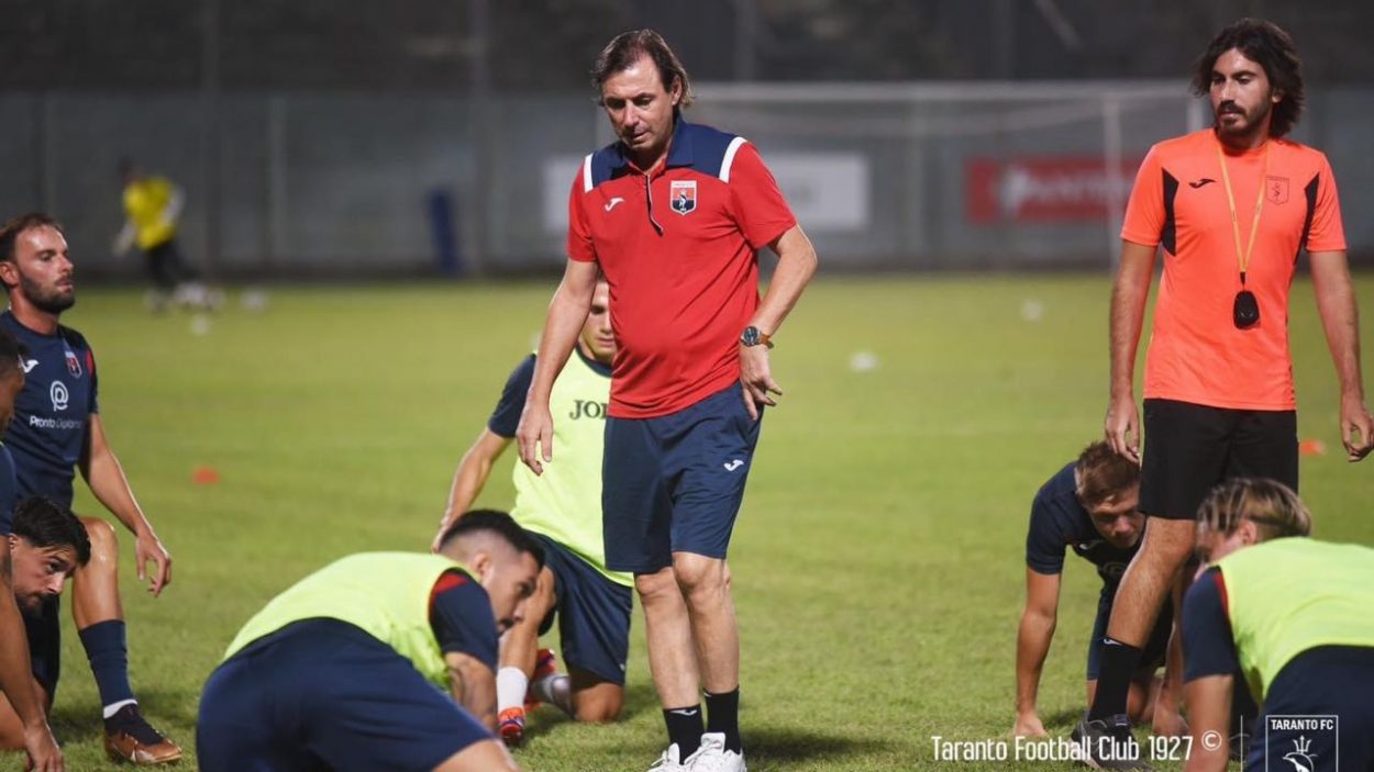 Carmine Gautieri, allenatore del Taranto (Credit: Taranto F.C.) / www.lacasadic.com