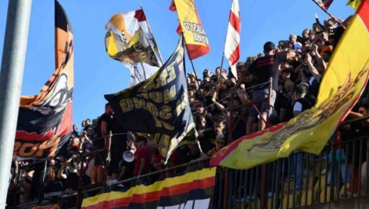 Tifosi Benevento-Latina esterna