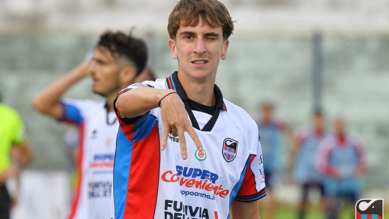 Kaleb Jimenez festeggia gol e assist nella vittoria del Catania a Caserta/ Credit: Catania FC / www.lacasadic.com