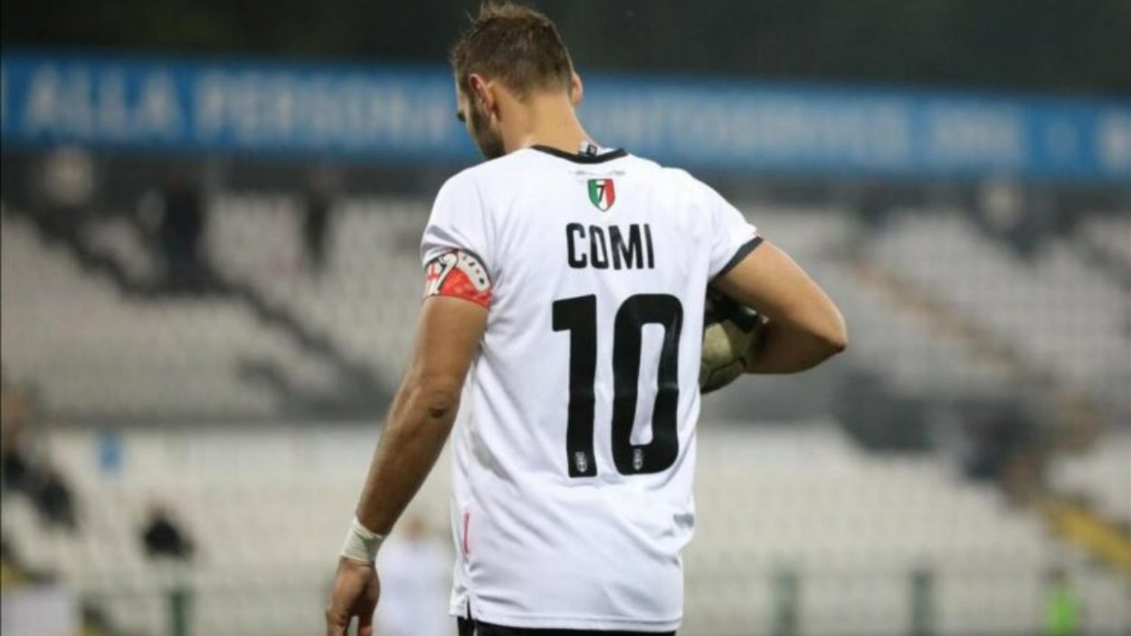 Comi Pro Vercelli copertina