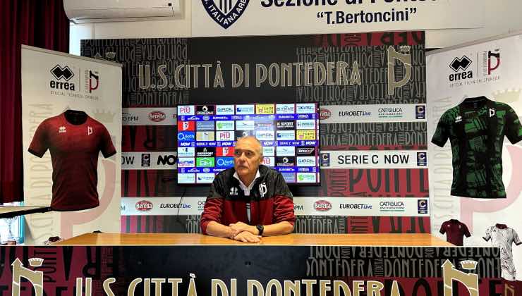 Leonardo Menichini in conferenza stampa / cdc / www.lacasadic.com