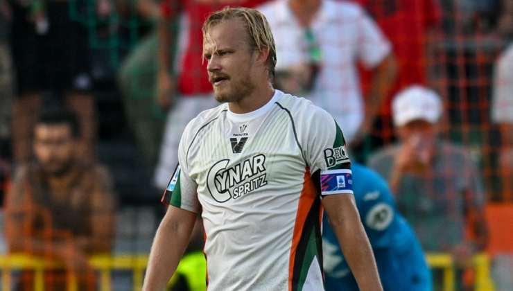 Pohjanpalo con la maglia del Venezia