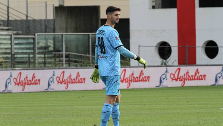 Confente con la maglia del Vicenza