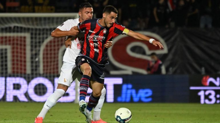 Gomez con la maglia del Crotone