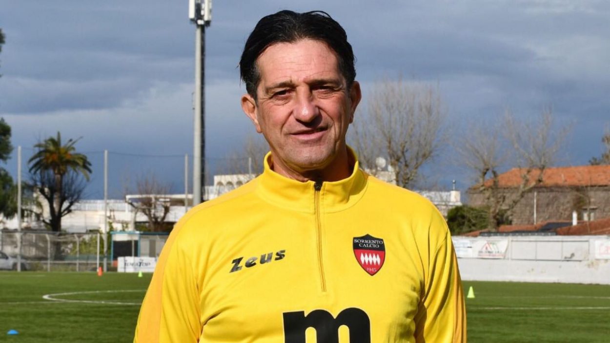 Giovanni Ferraro, nuovo allenatore del Sorrento / Credit: Sorrento Calcio / www.lacasadic.com