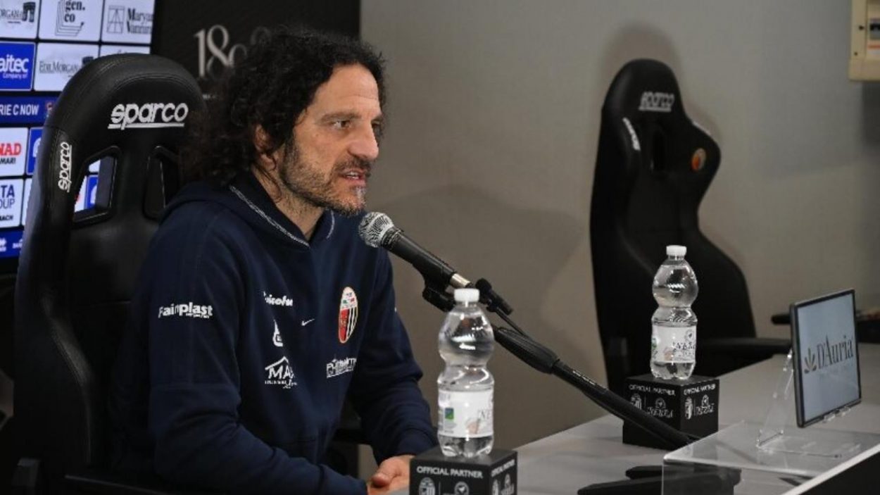 Mirko Cudini in conferenza stampa