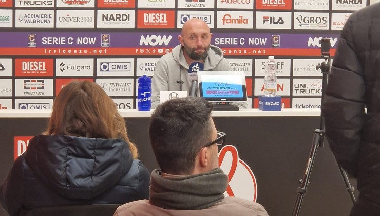 Giuseppe Bianchini in conferenza stampa