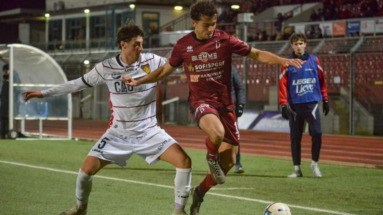 Pablo Vitali in azione con la maglia del Pontedera / Credit: US Città di Pontedera / www.lacasadic.com